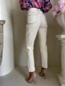 Jeansy MOM FIT HOLES – jasny beż Jeansy MOM FIT HOLES – jasny beż