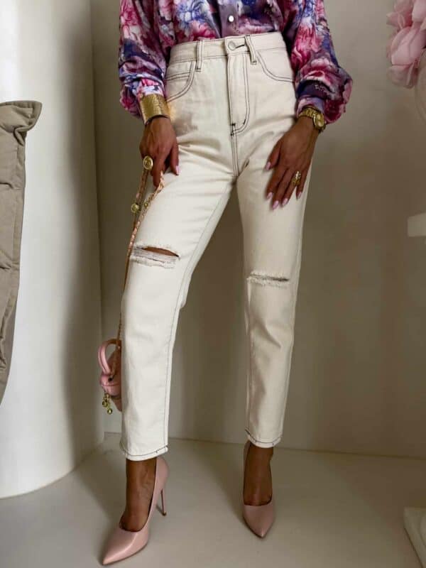 Jeansy MOM FIT HOLES – jasny beż Jeansy MOM FIT HOLES – jasny beż