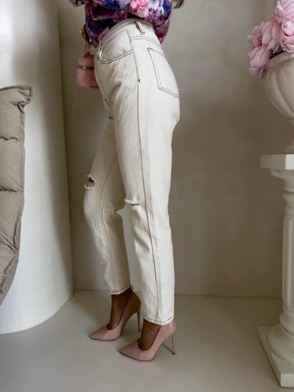 Jeansy MOM FIT HOLES – jasny beż Jeansy MOM FIT HOLES – jasny beż