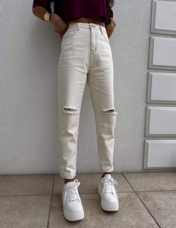 Jeansy MOM FIT HOLES – jasny beż Jeansy MOM FIT HOLES – jasny beż