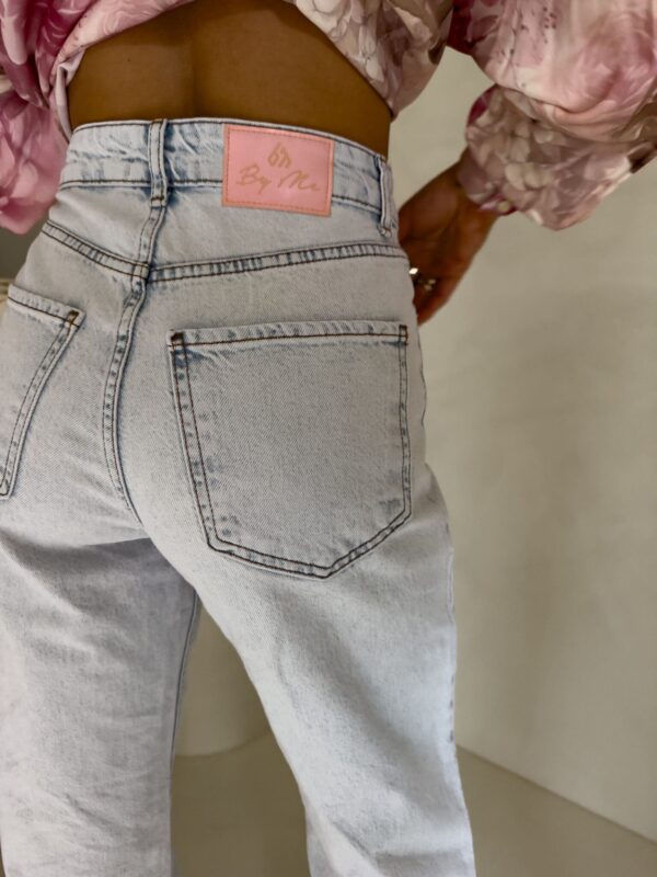 Jeansy FLARED pink one – jasny niebieski