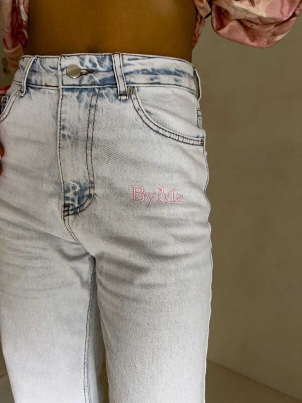 Jeansy FLARED pink one – jasny niebieski