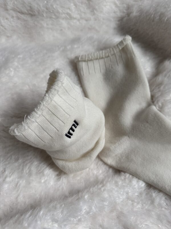 Skarpety PRESENT ecru