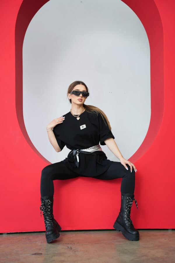 T-Shirt damski BG Only | czarny