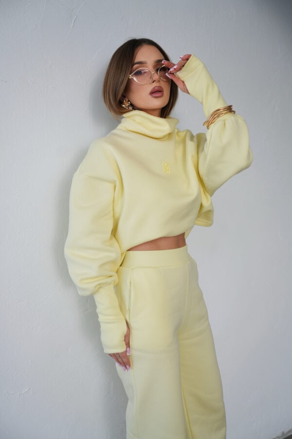 Komplet dresowy damski BG Neris | masełko Komplet dresowy damski BG Neris | masełko