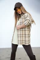 Koszula damska BG Pattern | piaskowy beż Koszula damska BG Pattern | piaskowy beż