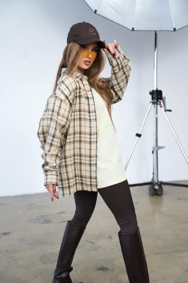 Koszula damska BG Pattern | piaskowy beż Koszula damska BG Pattern | piaskowy beż