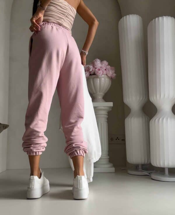 Spodnie dresowe CLASSIC - pudrowy róż Spodnie dresowe CLASSIC - pudrowy róż