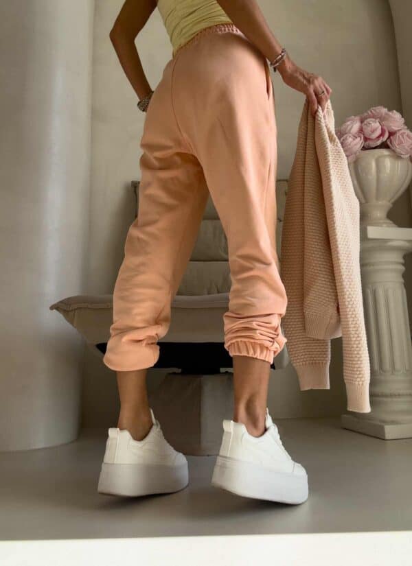 Spodnie dresowe CLASSIC - morelowe Spodnie dresowe CLASSIC - morelowe