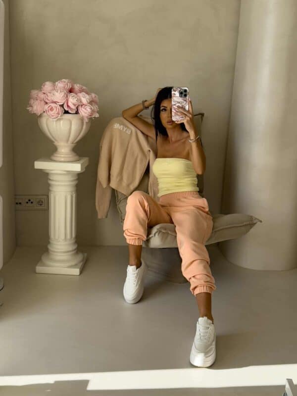 Spodnie dresowe CLASSIC - morelowe Spodnie dresowe CLASSIC - morelowe