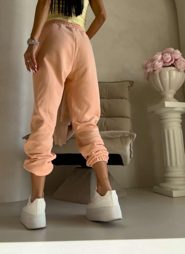 Spodnie dresowe CLASSIC - morelowe Spodnie dresowe CLASSIC - morelowe