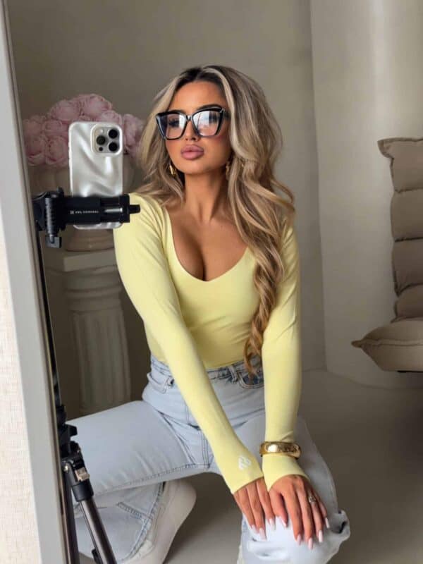 Bluzka VENEZIA - bananowa Bluzka VENEZIA - bananowa