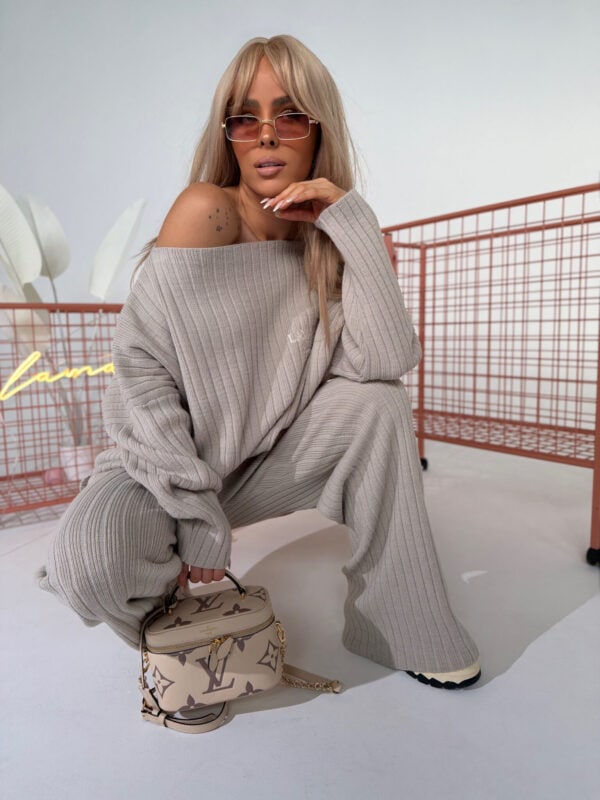 Komplet YARN beż Komplet YARN beż