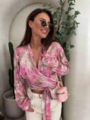 Bluzka KAIRA print ornament – różowy