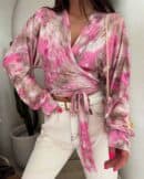 Bluzka KAIRA print ornament – różowy