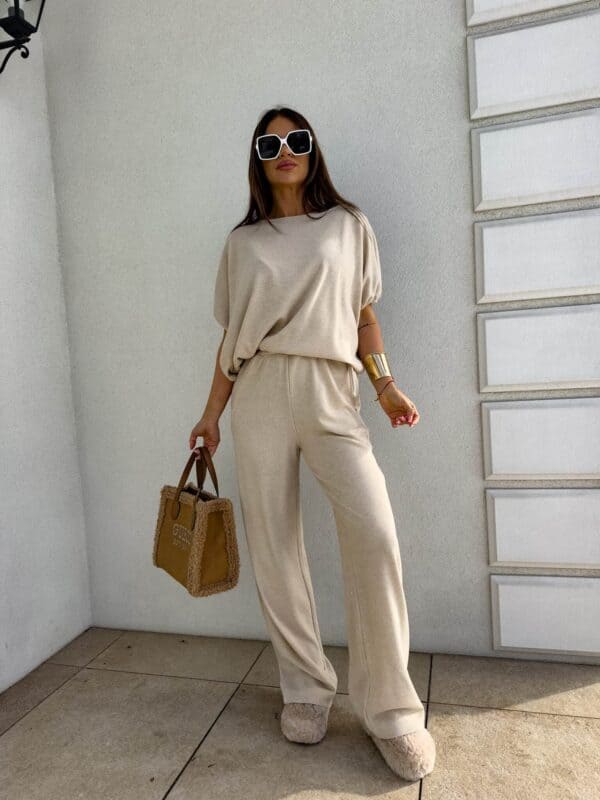 Komplet LUXE prążek – jasny beż