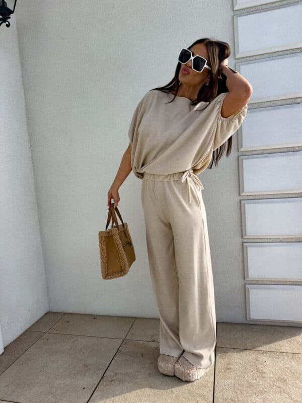 Komplet LUXE prążek – jasny beż