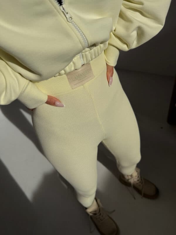 Legginsy DOLL cytryna Legginsy DOLL cytryna