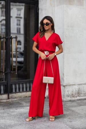 Kombinezon damski Hanna z szerokimi nogawkami złoty pasek czerwony
