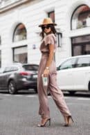 Kombinezon damski Hanna z szerokimi nogawkami złoty pasek fango