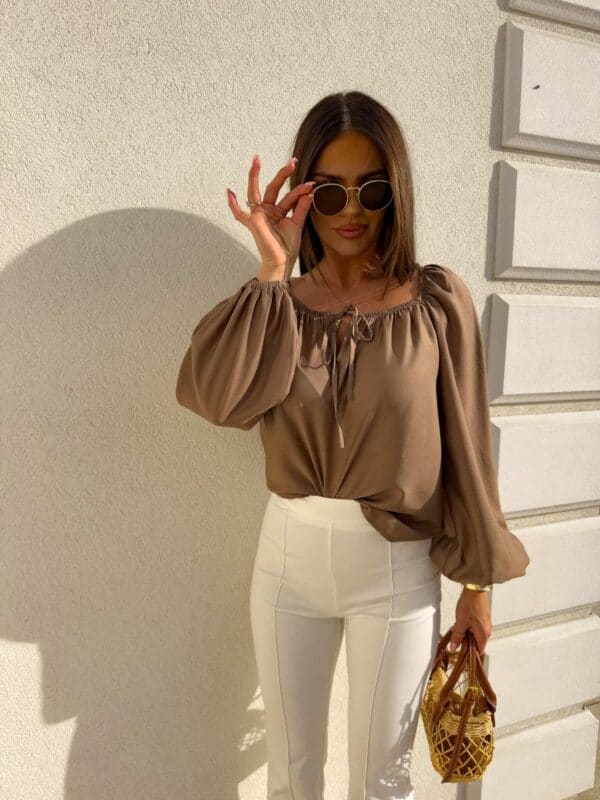 Bluzka LAURA – brązowa