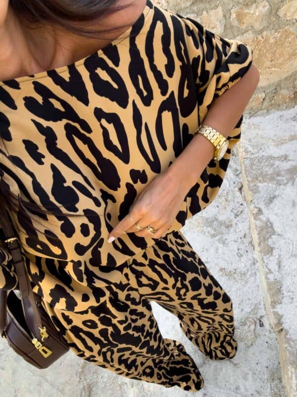 Komplet LUXE print pantera – beżowo-czarna