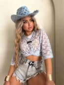 Bluzka MARMARIS koronka print little flowers – błękitna