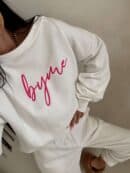 Bluza dresowa LOGO  – ecru-różowy