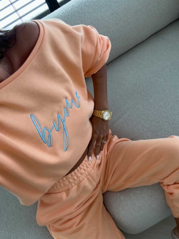 Bluza dresowa LOGO – morelowa Bluza dresowa LOGO – morelowa