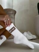 Skarpetki GUESSY – biało-beżowe