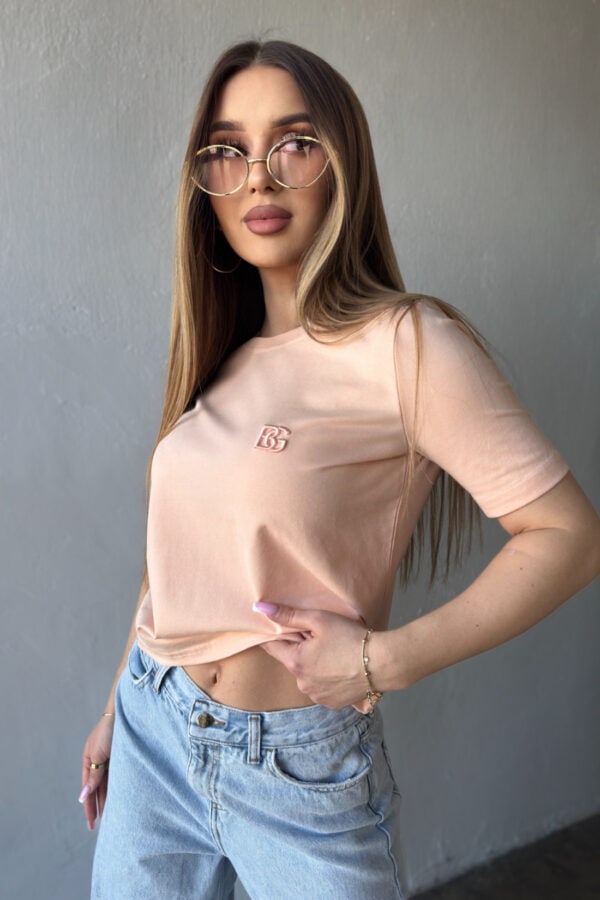 T-Shirt damski BG Sample | morela T-Shirt damski BG Sample | morela