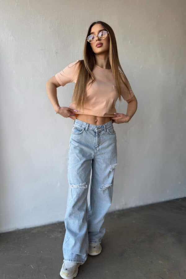 T-Shirt damski BG Sample | morela T-Shirt damski BG Sample | morela