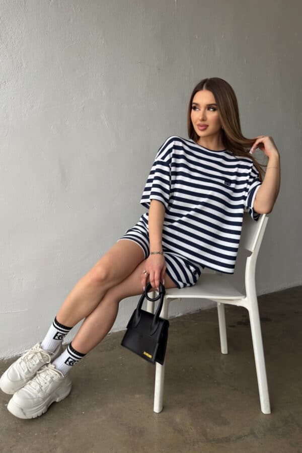 T-Shirt damski BG Tom | granat