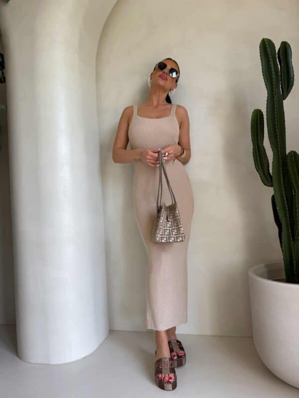 Sukienka NADI - ciemny beż