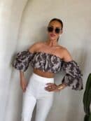 Bluzka hiszpanka MISS print ornament – kawowy Bluzka hiszpanka MISS print ornament – kawowy