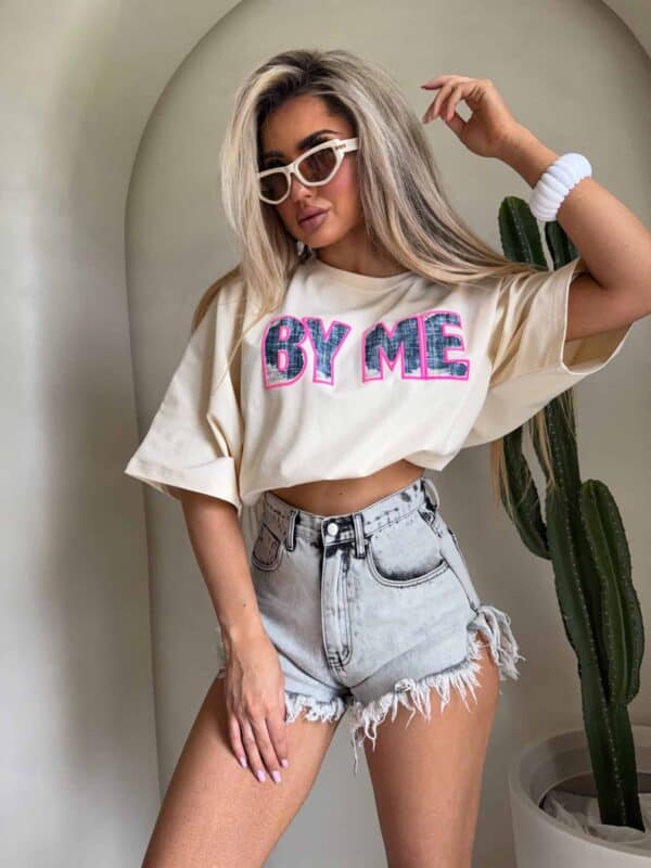 T-shirt BY ME jeans – waniliowy