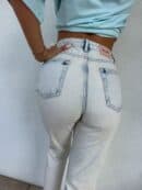 Jeansy MOM FIT – light blue Jeansy MOM FIT – light blue