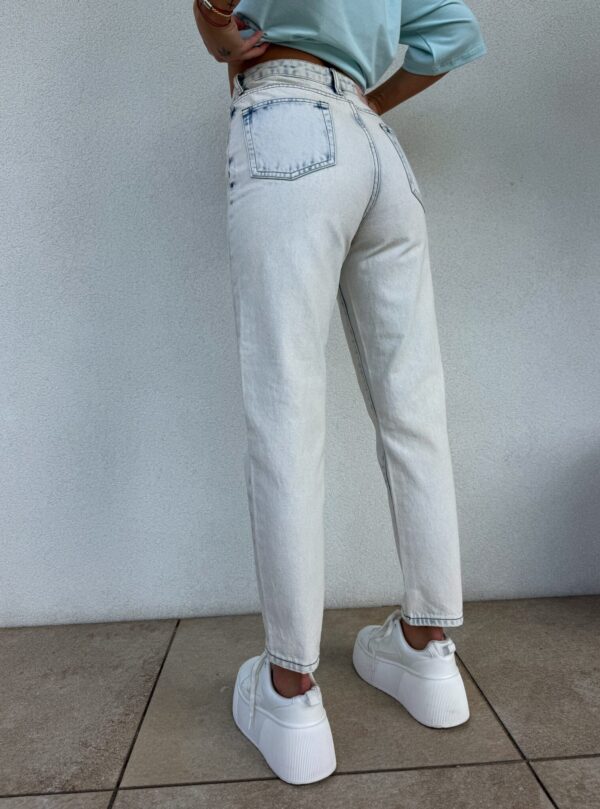 Jeansy MOM FIT – light blue Jeansy MOM FIT – light blue