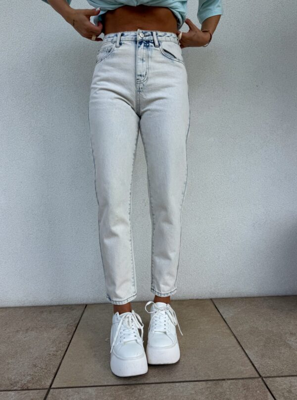 Jeansy MOM FIT – light blue Jeansy MOM FIT – light blue
