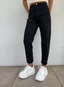 Jeansy MOM FIT PREMIUM – czarne Jeansy MOM FIT PREMIUM – czarne