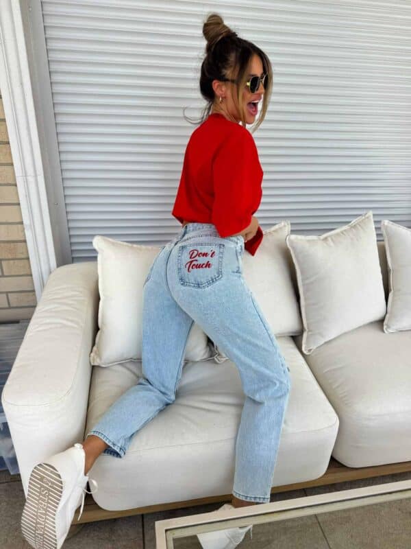 Jeansy MOM FIT DON'T TOUCH – jeansowe Jeansy MOM FIT DON'T TOUCH – jeansowe