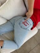Jeansy MOM FIT DON'T TOUCH – jeansowe Jeansy MOM FIT DON'T TOUCH – jeansowe